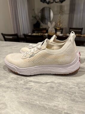 Vans Ultrarange VR3 women’s size 8